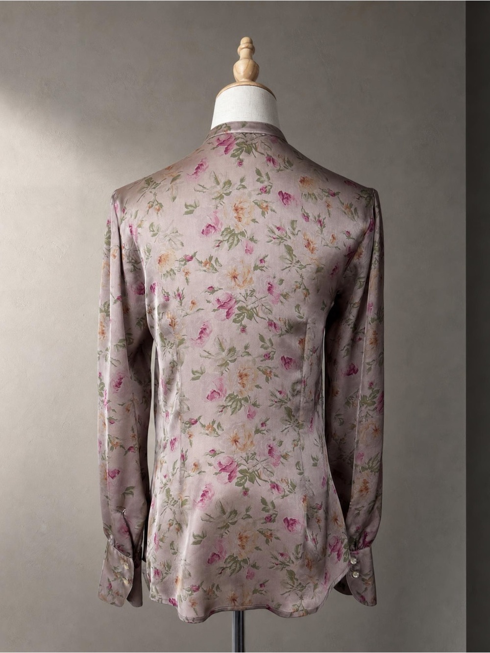 Lauren Ralph Lauren Silk Ruffle Blouse Mountbatten Beige | 16W - Picture 4 of 4